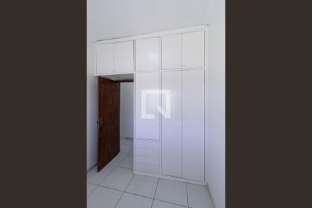 Quarto 1 de casa para alugar com 2 quartos, 104m² em Santa Amelia, Belo Horizonte