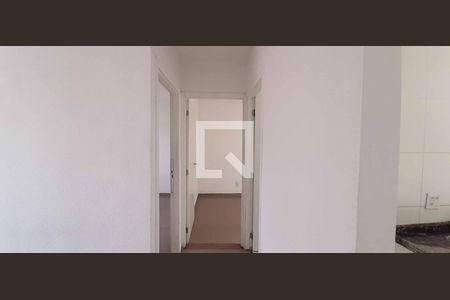 Corredor de apartamento para alugar com 2 quartos, 40m² em São Pedro, Osasco