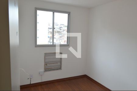 Quarto 1  de apartamento para alugar com 2 quartos, 52m² em Taquara, Rio de Janeiro