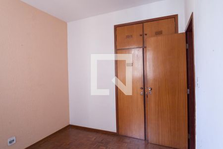 quarto 1 de apartamento à venda com 3 quartos, 80m² em Santo Antônio, Belo Horizonte