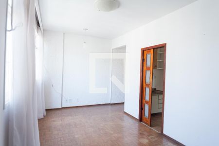 sala de apartamento à venda com 3 quartos, 80m² em Santo Antônio, Belo Horizonte