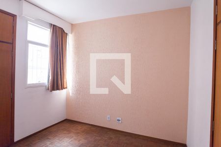 quarto 1 de apartamento à venda com 3 quartos, 80m² em Santo Antônio, Belo Horizonte