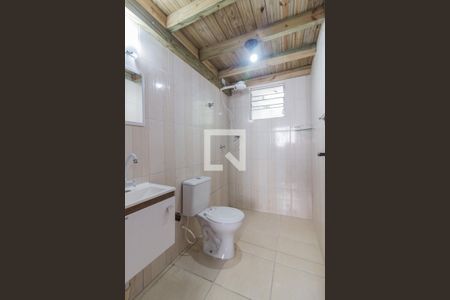 Banheiro de kitnet/studio para alugar com 1 quarto, 36m² em Forquilhinha, São José