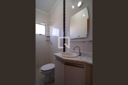 Banheiro de apartamento para alugar com 1 quarto, 43m² em Jardim Betânia, Sorocaba