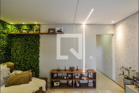 Sala de casa à venda com 3 quartos, 152m² em Jardim Santo Antônio, Santo André