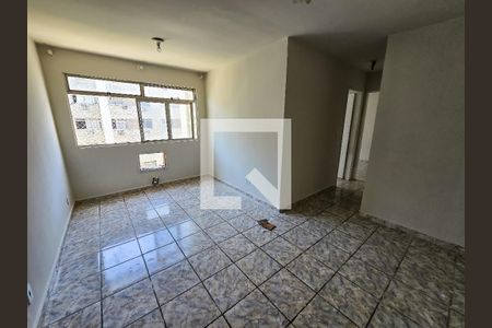 Sala de apartamento para alugar com 2 quartos, 58m² em Del Castilho, Rio de Janeiro