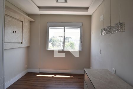 Suíte de apartamento para alugar com 2 quartos, 52m² em Santa Cândida, Curitiba