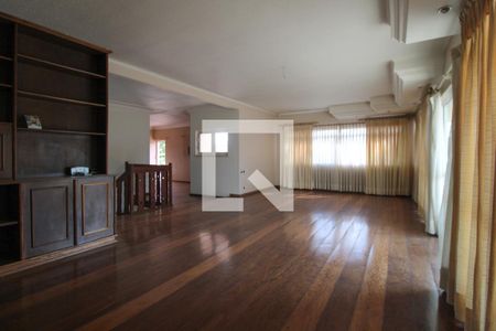 Sala de estar de casa para alugar com 4 quartos, 379m² em Jardim Campinas, Campinas