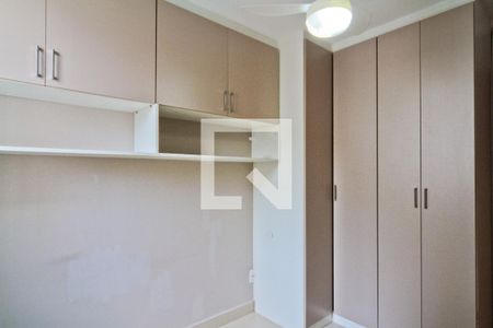 Quarto 1 de apartamento para alugar com 2 quartos, 44m² em Jardim Íris, São Paulo