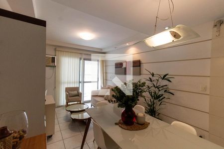 Apartamento à venda com 120m², 2 quartos e 1 vagaSala