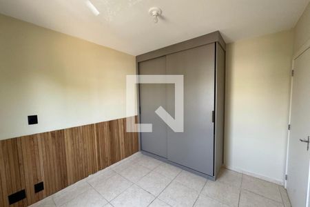 Dormitório 01 de apartamento para alugar com 2 quartos, 44m² em Recanto das Palmeiras, Ribeirão Preto