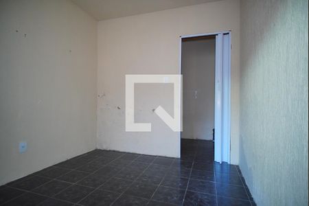 Quarto de apartamento à venda com 1 quarto, 42m² em Rubem Berta, Porto Alegre