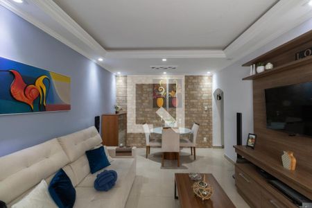 Casa 1 Sala de casa para alugar com 5 quartos, 300m² em Vila Salete, São Paulo