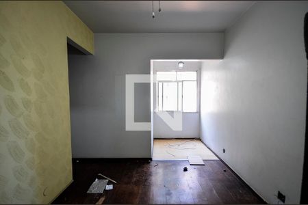 Sala de casa de condomínio à venda com 2 quartos, 63m² em Vila Isabel, Rio de Janeiro