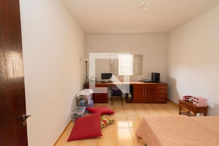 Quarto 1 de casa à venda com 3 quartos, 360m² em Novo Riacho, Contagem