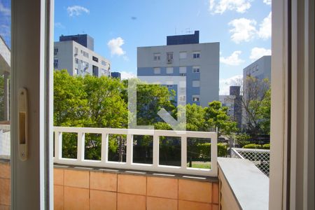 Varanda de casa à venda com 3 quartos, 348m² em Vila Jardim, Porto Alegre