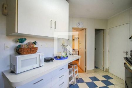 Foto 13 de apartamento à venda com 4 quartos, 138m² em Vila Sonia, São Paulo