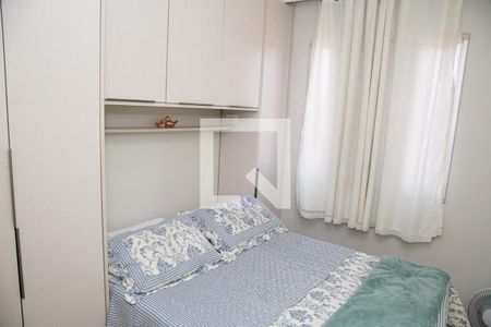 Quarto 1 de apartamento à venda com 2 quartos, 50m² em Jardim Rossi, Guarulhos