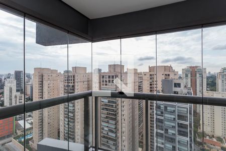 Varanda de kitnet/studio para alugar com 1 quarto, 52m² em Santo Amaro, São Paulo