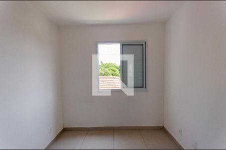 Quarto 1 de apartamento para alugar com 2 quartos, 48m² em Vila Santa Edwiges, São Paulo