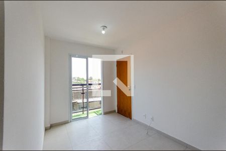 Sala de apartamento para alugar com 2 quartos, 48m² em Vila Santa Edwiges, São Paulo