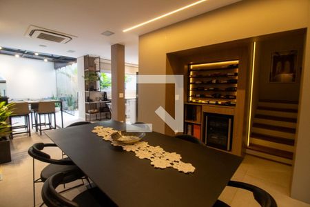 Sala de Jantar de casa à venda com 4 quartos, 247m² em Granja Julieta, São Paulo