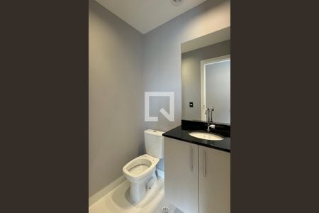 Lavabo de apartamento para alugar com 3 quartos, 67m² em Jardim Iracema/aldeia, Barueri