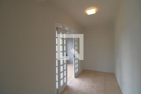 Sala de casa para alugar com 3 quartos, 280m² em Vila Baby, São Paulo