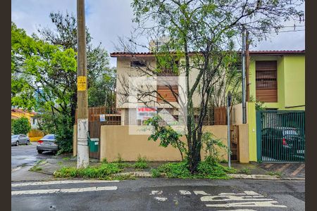 Fachada de casa para alugar com 3 quartos, 160m² em Vila Cordeiro, São Paulo