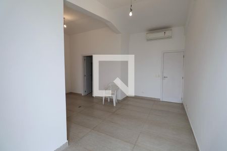 Casa para alugar com 179m², 3 quartos e 3 vagas Casa para alugar com 179m², 3 quartos e 3 vagasQuarto Suíte 3