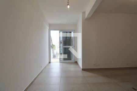 Casa para alugar com 179m², 3 quartos e 3 vagas Casa para alugar com 179m², 3 quartos e 3 vagasQuarto Suíte 3