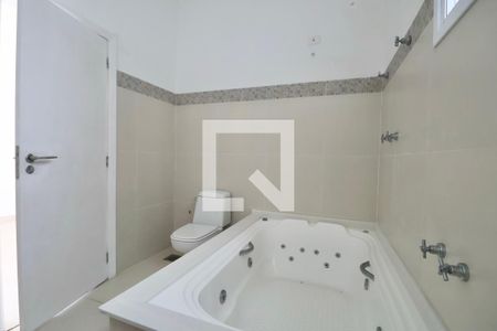 Casa para alugar com 179m², 3 quartos e 3 vagas Casa para alugar com 179m², 3 quartos e 3 vagasBanheiro Suíte 3