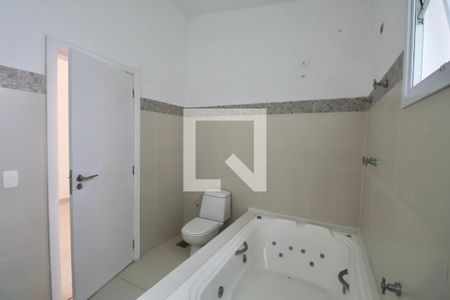 Casa para alugar com 179m², 3 quartos e 3 vagas Casa para alugar com 179m², 3 quartos e 3 vagasBanheiro Suíte 3