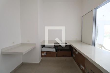Casa para alugar com 179m², 3 quartos e 3 vagas Casa para alugar com 179m², 3 quartos e 3 vagasCozinha
