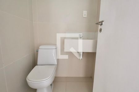 Casa para alugar com 179m², 3 quartos e 3 vagas Casa para alugar com 179m², 3 quartos e 3 vagasBanheiro Social