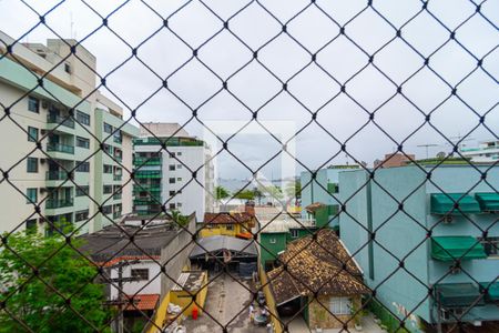 Sala de apartamento à venda com 2 quartos, 81m² em Charitas, Niterói