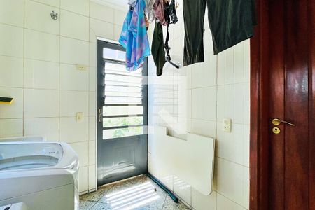 Área de Serviço de casa à venda com 4 quartos, 198m² em Jardim Barbosa, Guarulhos