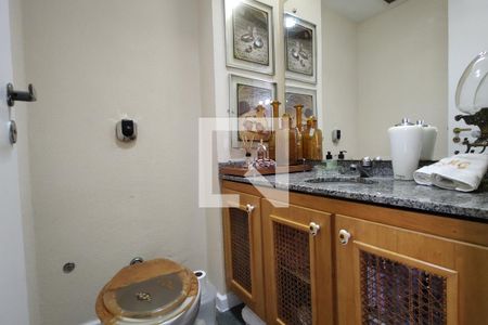 Lavabo de casa à venda com 3 quartos, 198m² em Anil, Rio de Janeiro