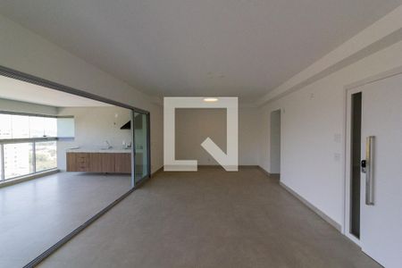 Sala  de apartamento para alugar com 3 quartos, 155m² em Vila Sofia, São Paulo