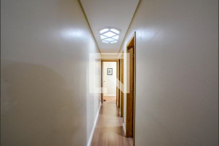 Corredor de apartamento à venda com 3 quartos, 74m² em Jardim Jamaica, Santo André