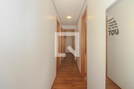 Corredor de apartamento à venda com 3 quartos, 87m² em Passo D’areia, Porto Alegre