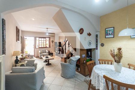 Sala de casa à venda com 3 quartos, 115m² em Tijuca, Rio de Janeiro