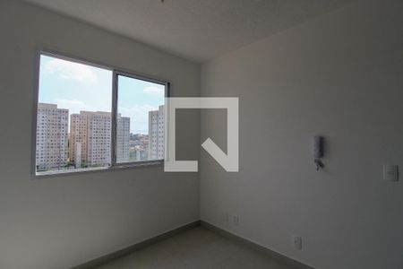 Sala/Cozinha de apartamento para alugar com 2 quartos, 32m² em Jardim Celeste, São Paulo