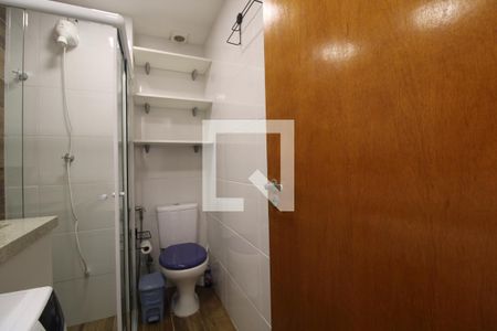 Banheiro de apartamento à venda com 1 quarto, 27m² em Vila Gea, São Paulo