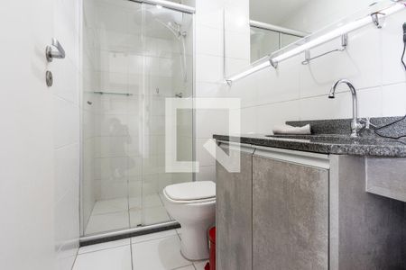 Banheiro de apartamento para alugar com 1 quarto, 32m² em Água Branca, São Paulo