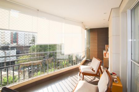 Varanda de apartamento à venda com 2 quartos, 156m² em Planalto Paulista, São Paulo