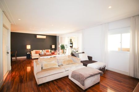 Apartamento à venda com 156m², 2 quartos e 2 vagasSala