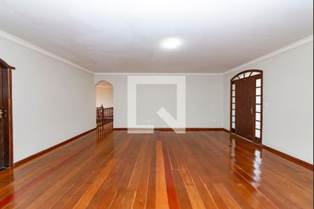 Sala 1 de casa à venda com 4 quartos, 360m² em Álvaro Camargos, Belo Horizonte