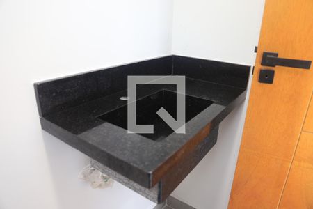 Lavabo de casa à venda com 3 quartos, 130m² em Mirandópolis, São Paulo