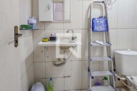 Apartamento para alugar com 250m², 4 quartos e 2 vagas Apartamento para alugar com 250m², 4 quartos e 2 vagasbanheiro da suíte 2